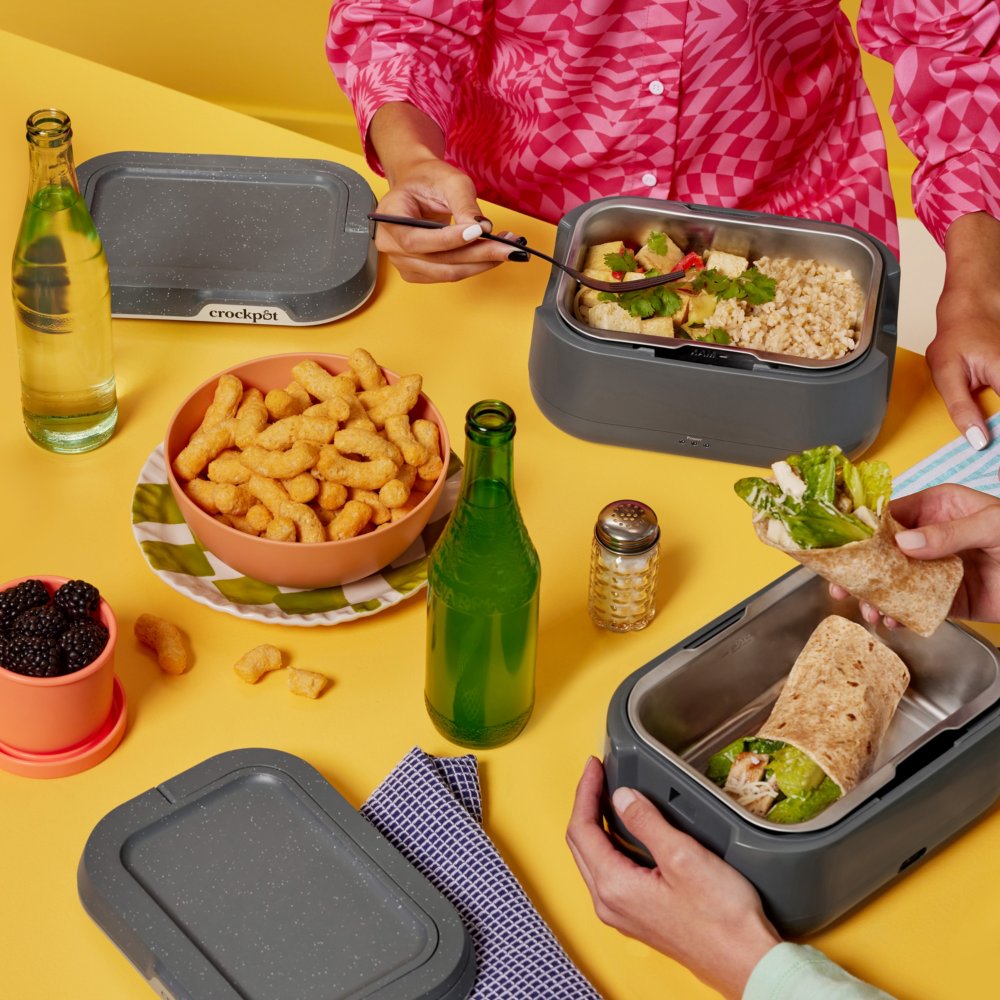 crock-pot-go-portable-food-warmer-electric-lunch-box-with-detachable-cord-b0 DC-39029-Crockpot_CPGO-ATF03-nogfx