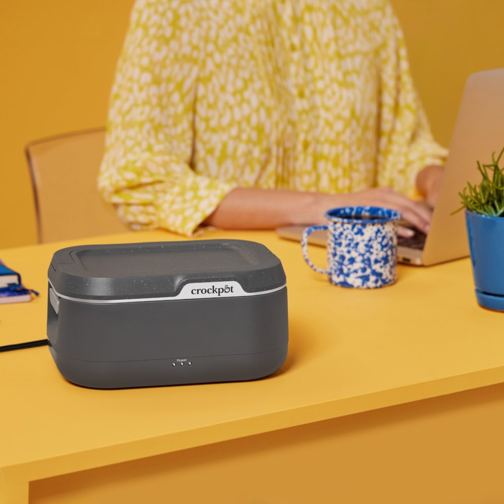 crock-pot-go-portable-food-warmer-electric-lunch-box-with-detachable-cord-b0 DC-39029-Crockpot_CPGO-ATF08-nogfx